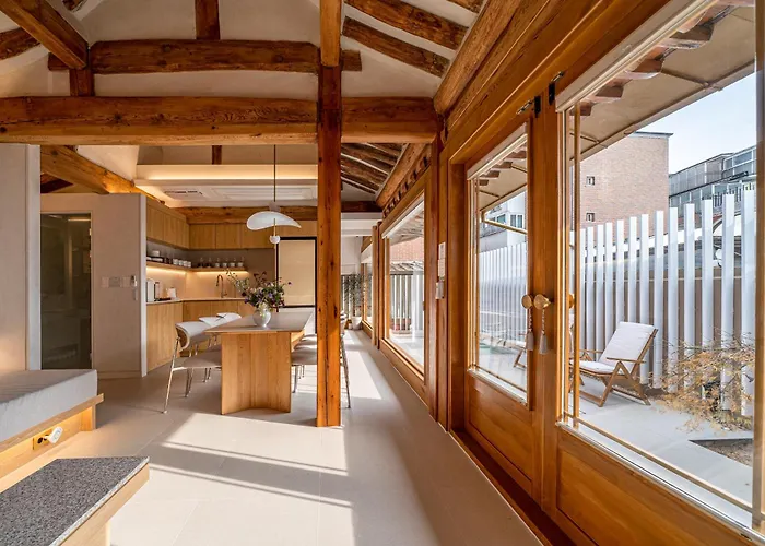 Luxury Traditional Hanok - Private Entire - Memorystay Hyoja Appartement Seoel