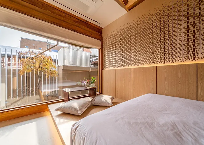 Appartement Luxury Traditional Hanok - Private Entire - Memorystay Hyoja *